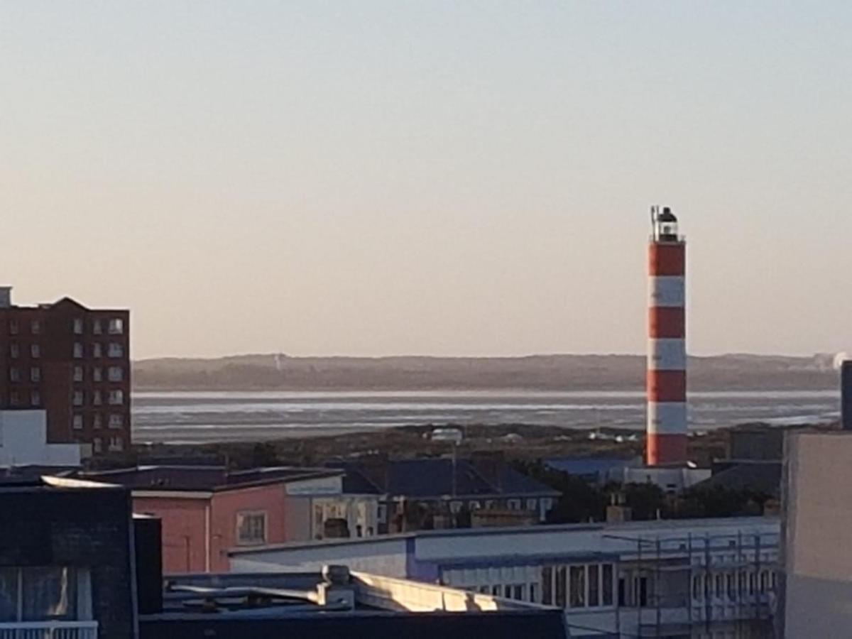Berck: Front De Mer Avec Vue Sur La Plage Экстерьер фото
